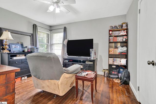 107 Forest Drive, Laurens, SC 29360