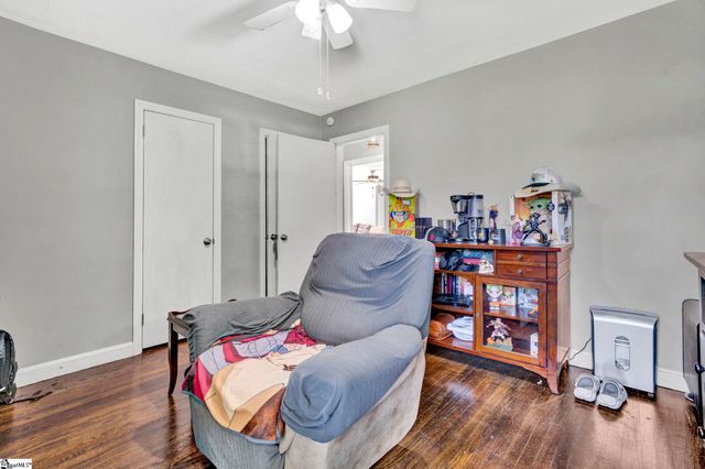 107 Forest Drive, Laurens, SC 29360