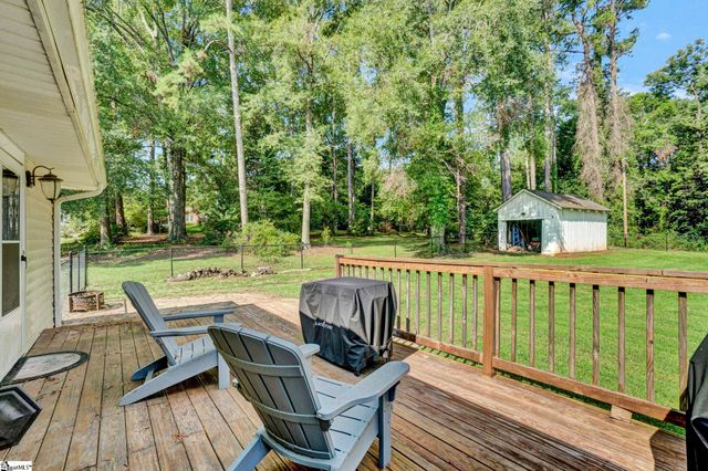 107 Forest Drive, Laurens, SC 29360