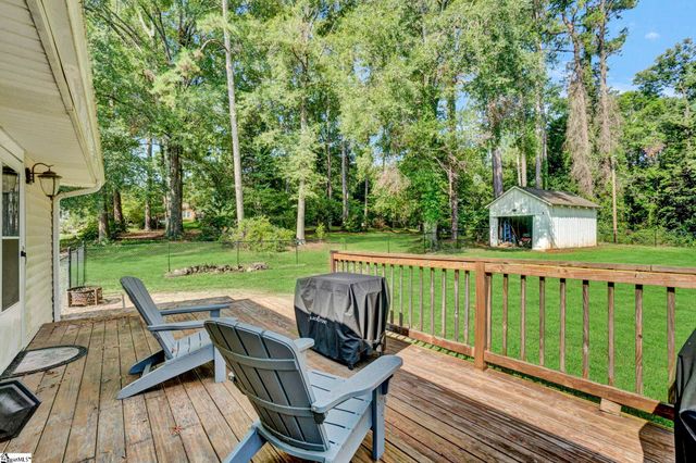107 Forest Drive, Laurens, SC 29360