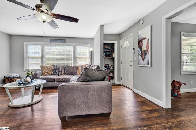 107 Forest Drive, Laurens, SC 29360
