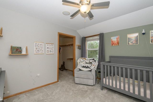 1887 Wayside DRIVE, Hartford, WI 53027