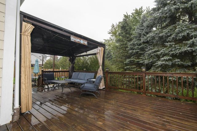1887 Wayside DRIVE, Hartford, WI 53027
