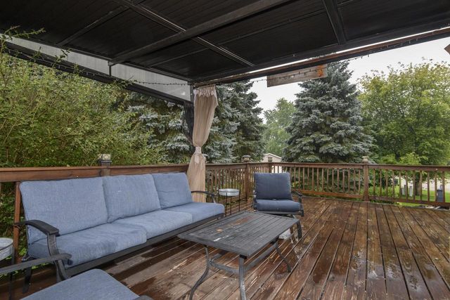 1887 Wayside DRIVE, Hartford, WI 53027