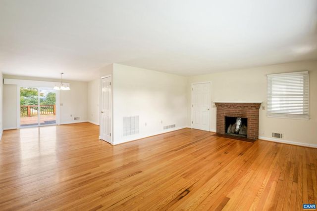1293 REAS FORD RD, Earlysville, VA 22936