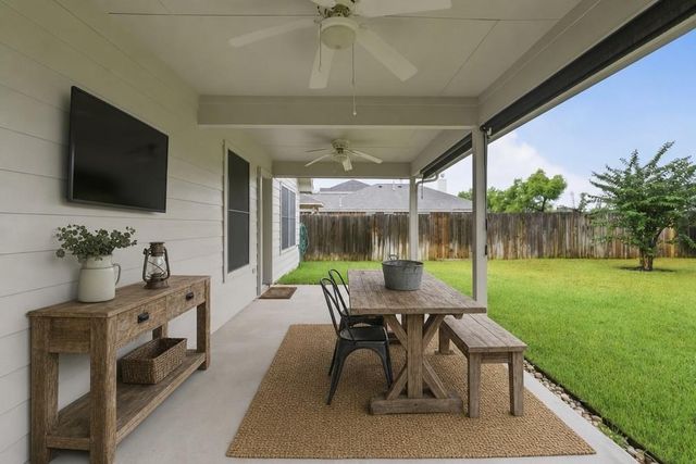 18323 Madisons Crossing Lane, Tomball, TX 77375