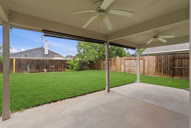 18323 Madisons Crossing Lane, Tomball, TX 77375