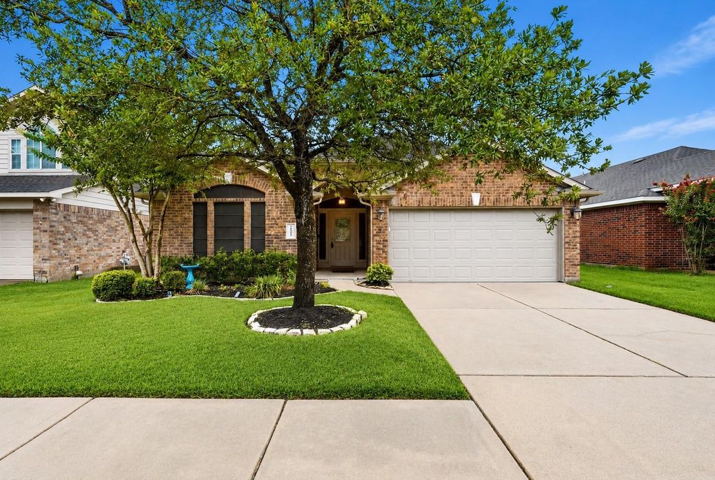 18323 Madisons Crossing Lane, Tomball, TX 77375