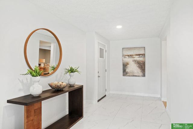 4891 CO RD P39 Road, Fort Calhoun, NE 68023