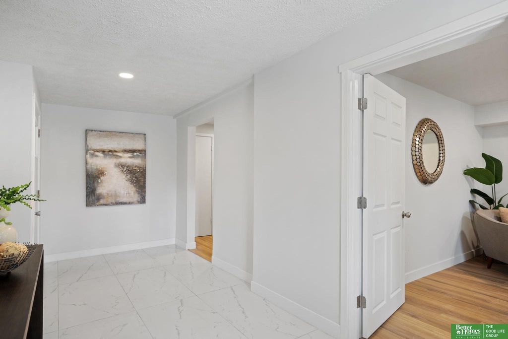 4891 CO RD P39 Road, Fort Calhoun, NE 68023