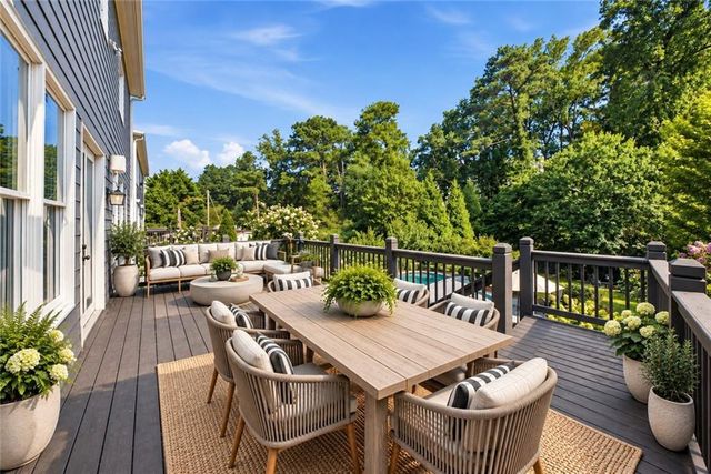 1282 Kendrick Road NE, Atlanta, GA 30319