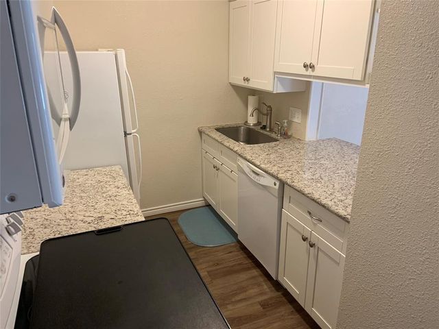 3302 Burke Road 9, Pasadena, TX 77504