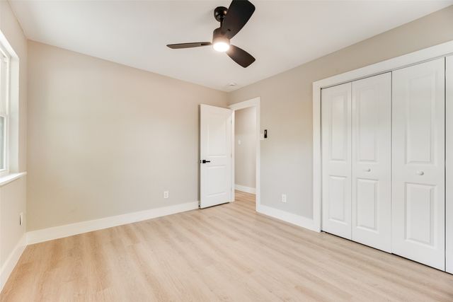 206 Senter Valley Road, Irving, TX 75060