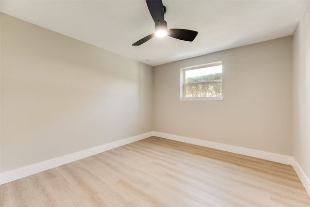 206 Senter Valley Road, Irving, TX 75060