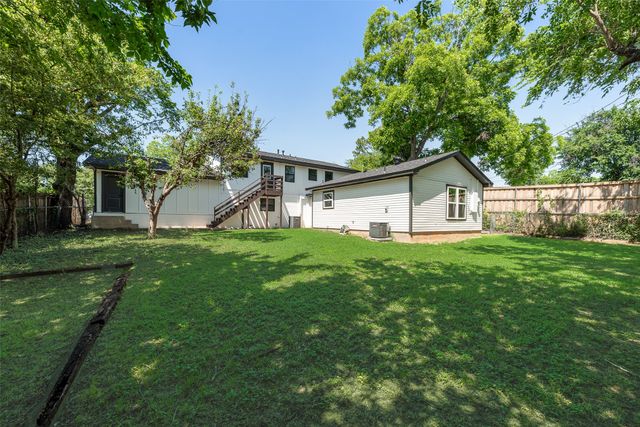 206 Senter Valley Road, Irving, TX 75060