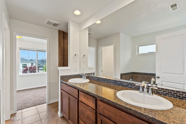 1940 N Forest Ridge St, Liberty Lake, WA 99019