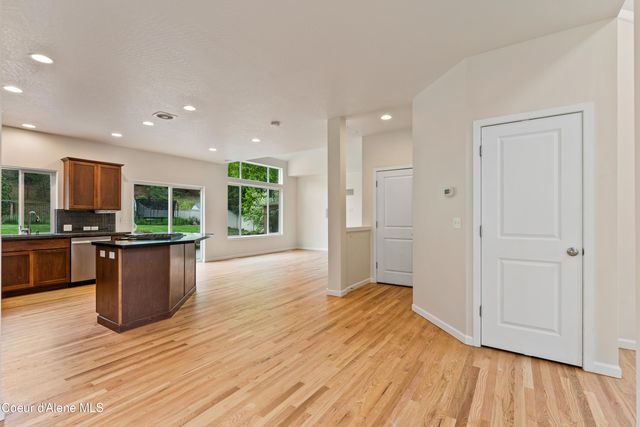 1940 N Forest Ridge St, Liberty Lake, WA 99019
