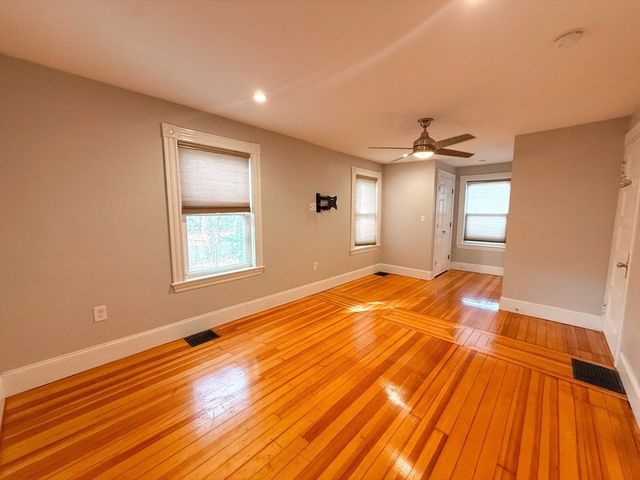 3 Elm Street 1, Natick, MA 01760