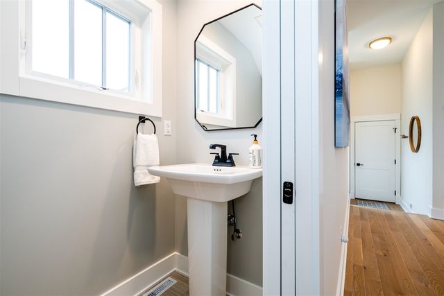 251 Cavelier Avenue, Saint Joseph, MI 49085