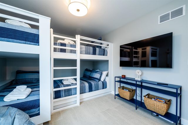 251 Cavelier Avenue, Saint Joseph, MI 49085