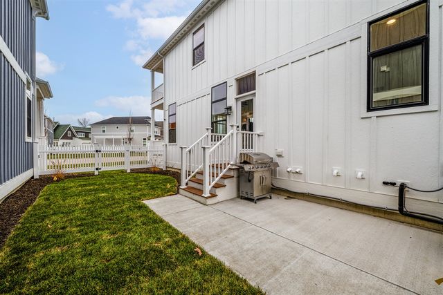 251 Cavelier Avenue, Saint Joseph, MI 49085