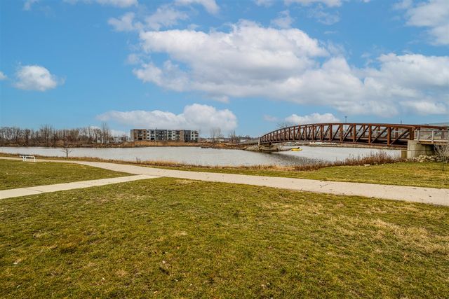 251 Cavelier Avenue, Saint Joseph, MI 49085