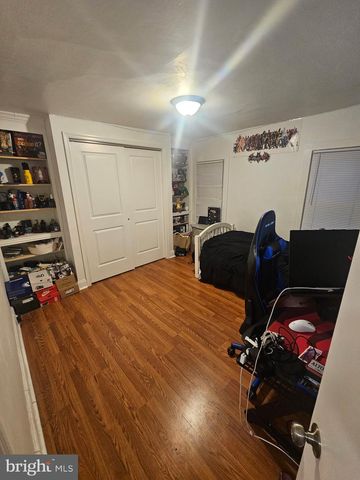 21 S SUSSEX ST, Gloucester City, NJ 08030