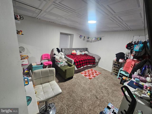 21 S SUSSEX ST, Gloucester City, NJ 08030