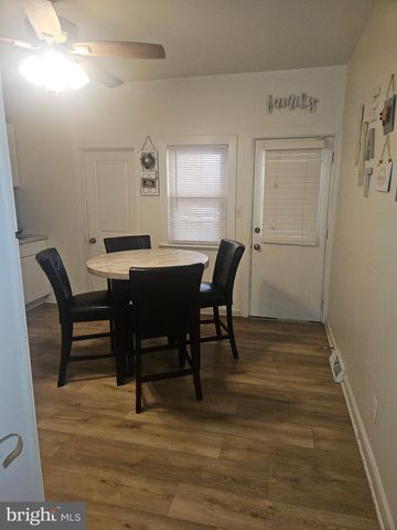 21 S SUSSEX ST, Gloucester City, NJ 08030