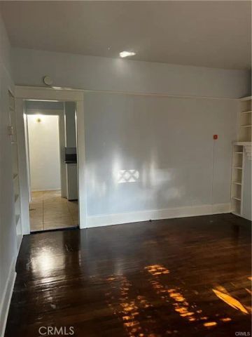 136 N Bonnie A, Pasadena, CA 91106