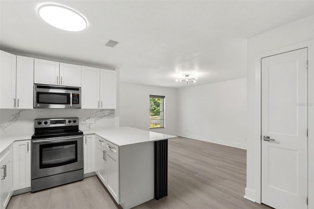 3805 E CRENSHAW STREET, Tampa, FL 33604