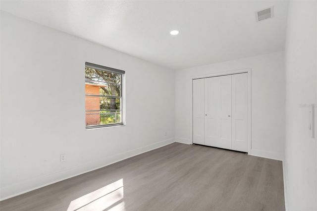 3805 E CRENSHAW STREET, Tampa, FL 33604