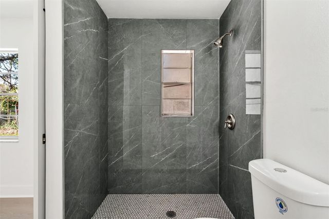 3805 E CRENSHAW STREET, Tampa, FL 33604