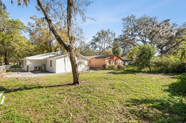 3805 E CRENSHAW STREET, Tampa, FL 33604