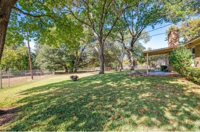 802 wilshire Court, Arlington, TX 76012