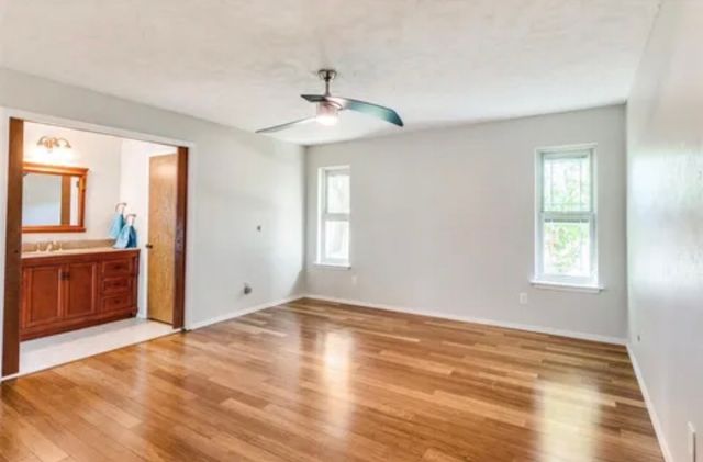 802 wilshire Court, Arlington, TX 76012