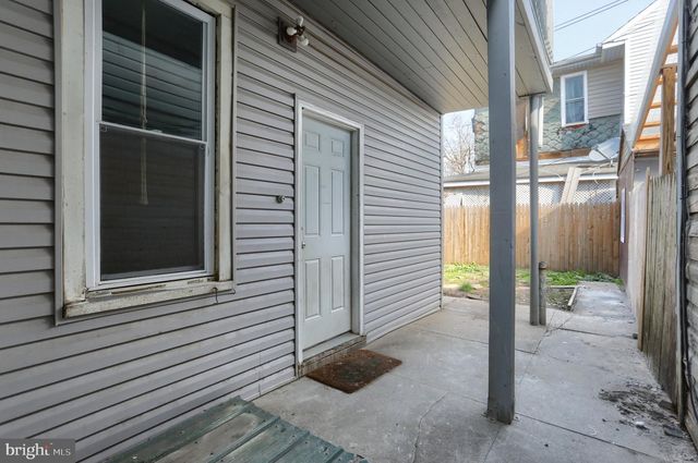 825 SCULL ST, Lebanon, PA 17046