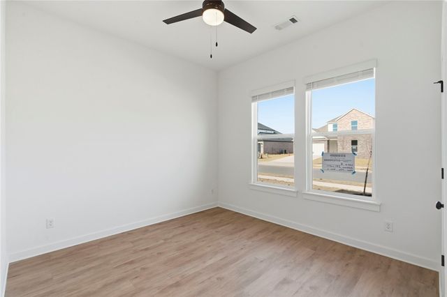 2430 Max Avenue, Bentonville, AR 72713