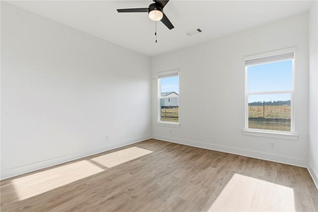 2430 Max Avenue, Bentonville, AR 72713