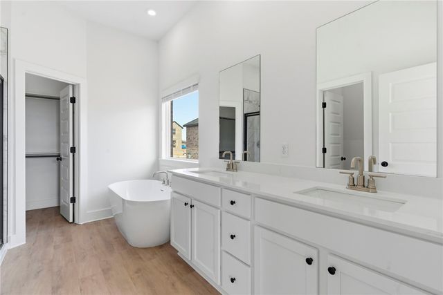 2430 Max Avenue, Bentonville, AR 72713