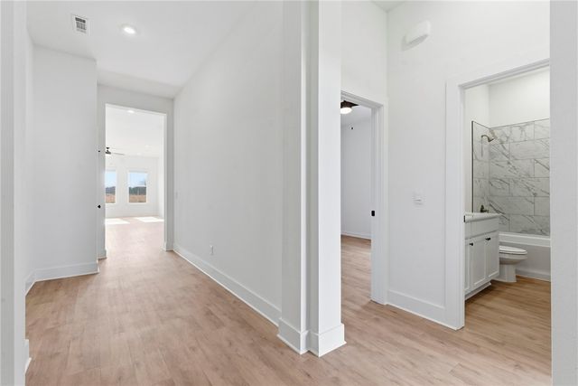 2430 Max Avenue, Bentonville, AR 72713