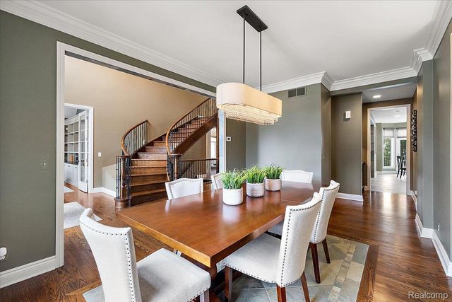 3303 Timberlake Drive, Commerce Charter Township, MI 48390