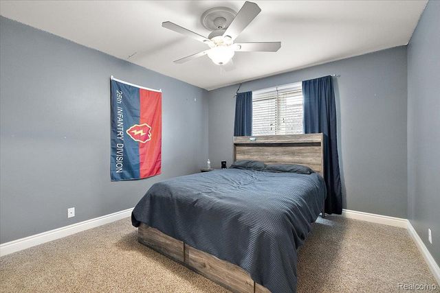 3303 Timberlake Drive, Commerce Charter Township, MI 48390