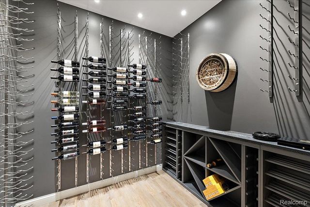 3303 Timberlake Drive, Commerce Charter Township, MI 48390