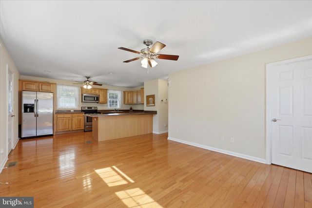 2406 BALDWIN RUN DR, Aston, PA 19014