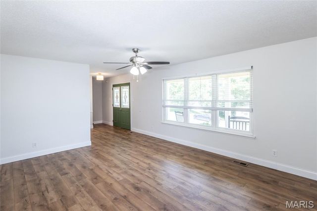 1570 Donnybrook Lane, Imperial, MO 63052
