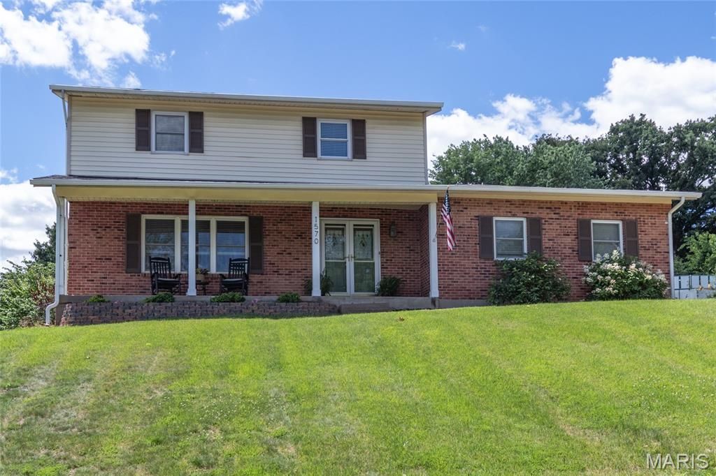 1570 Donnybrook Lane, Imperial, MO 63052
