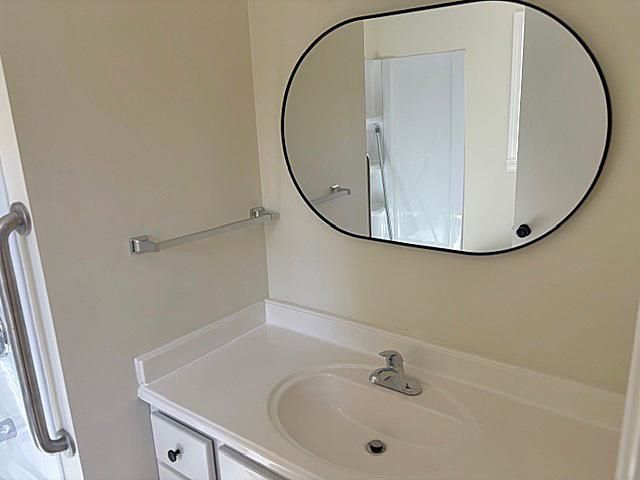 25565 69 HWY, Adamsville, TN 38310