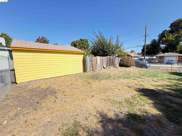 Olive St, Oakland, CA 94603