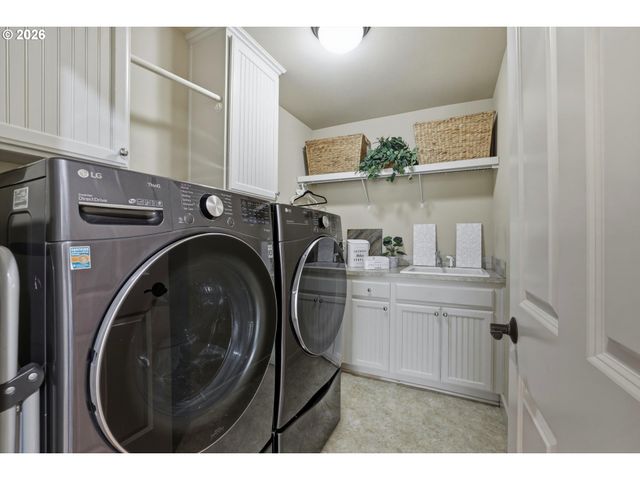 22747 Sw COWLITZ Dr, Tualatin, OR 97062